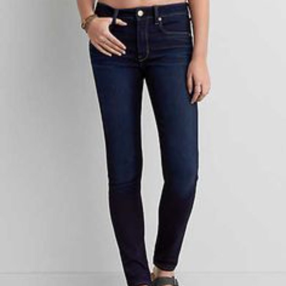 American Eagle Dark Wash Skinny Jeans